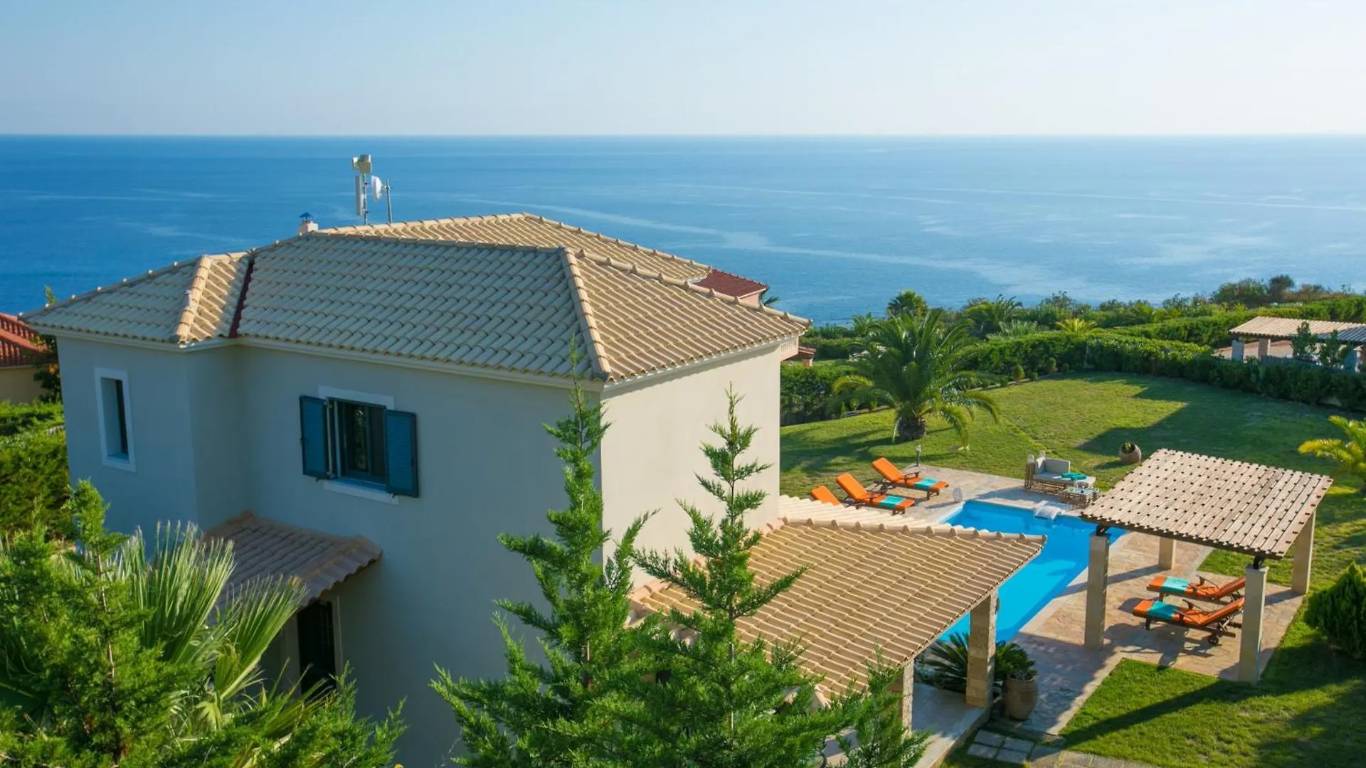 ספרטיה Villa Uranos